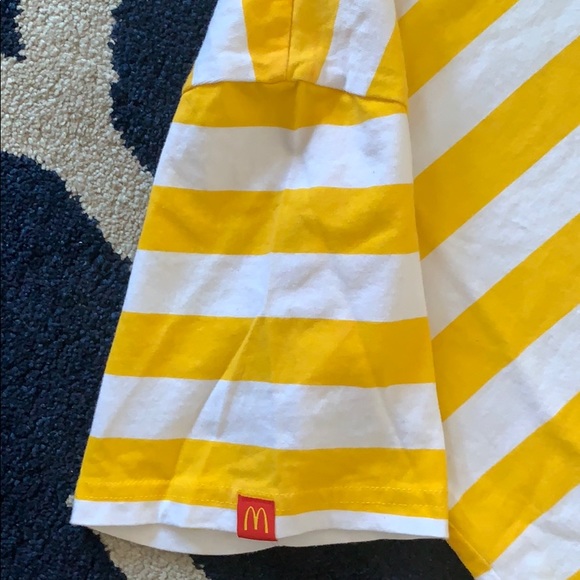 Vintage McDonald's shirt! - Picture 4 of 6